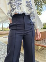 Calça Clássica Azul Marinho