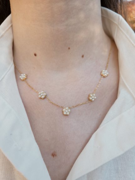 Colar Flores Pérolas Aço Inox.