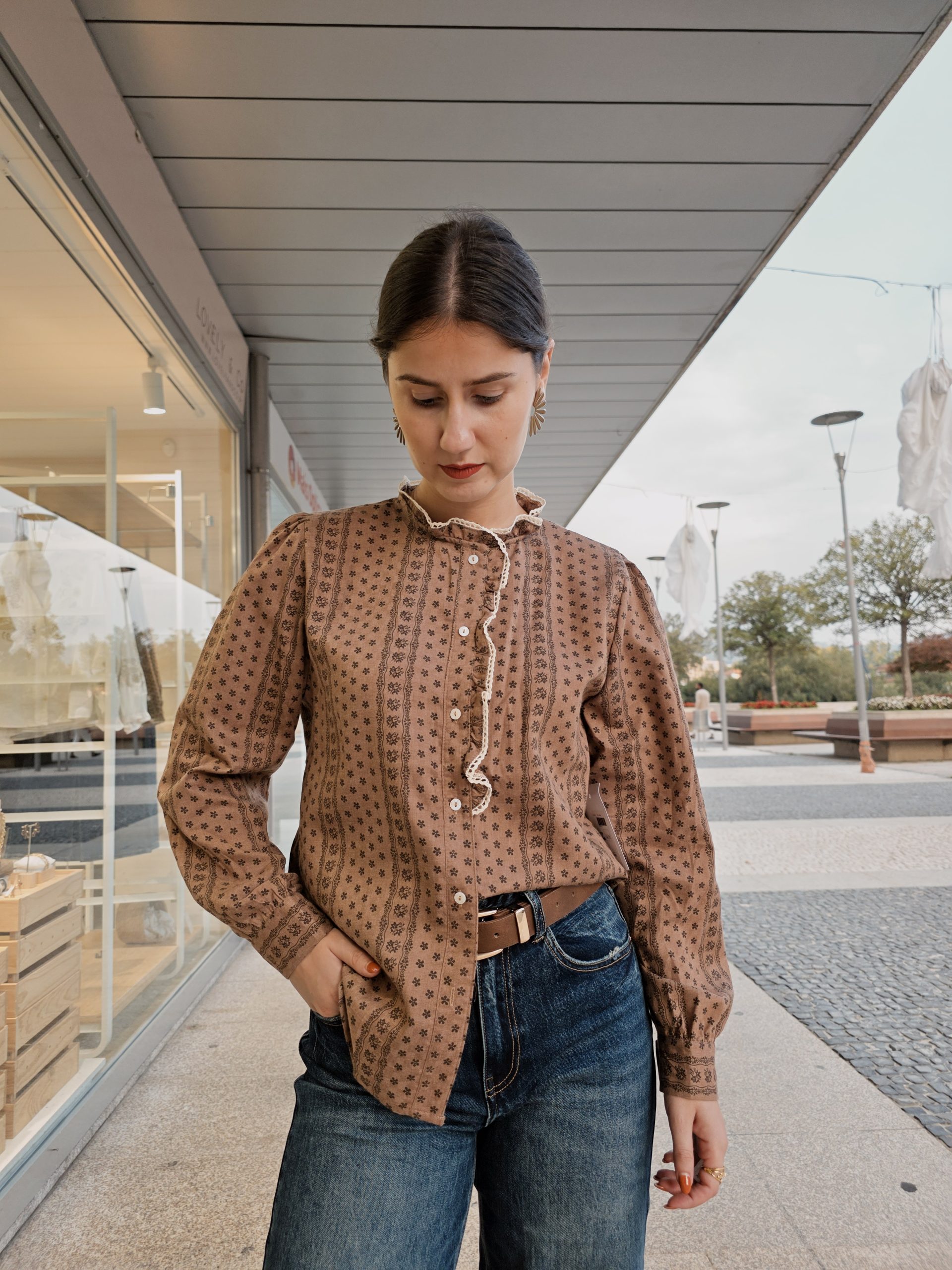 20250918_191807 BLUSA ESTAMPADO FLOR - Image 1