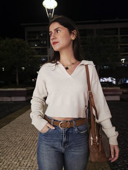 Camisola Com Gola Cropped