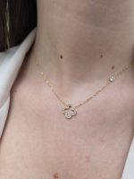 Colar Trevo Dourada Aço Inox.