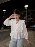 Blusa Branca Com Folho