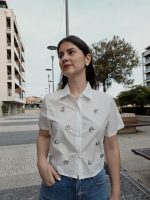 Camisa Com Flor De Lantejoula - Image 6