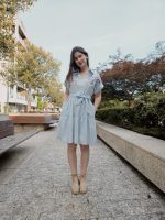Vestido às Riscas Azul Com Bordado - Image 2
