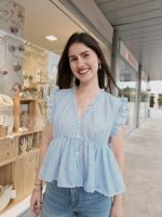 Blusa Azul Bordado Coração - Image 3