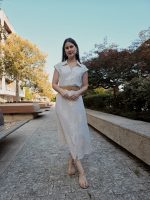Vestido Ás Riscas Com Bordado - Image 5