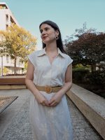 Vestido Ás Riscas Com Bordado - Image 2
