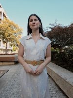 Vestido Ás Riscas Com Bordado - Image 3