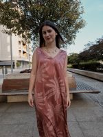 Vestido solto Fluído Estampado Cereja - Image 3