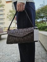BOLSA TIRACOLO CASTANHO
