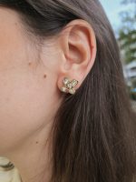 BRINCO FLOR PEDRA PRATEADA - Image 2