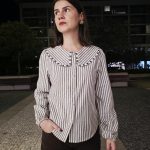 CAMISA ÁS RISCAS CASTANHO